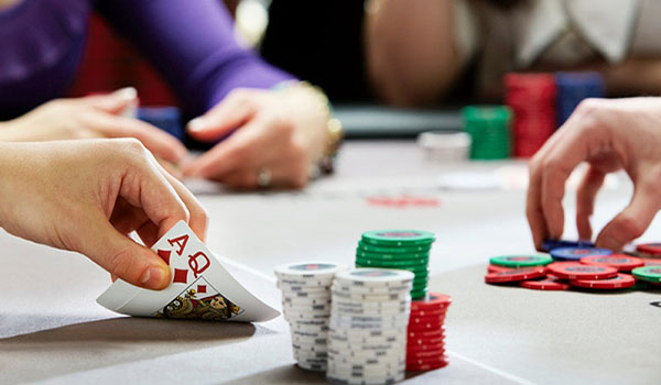 Luật chơi poker và những quy tắc trong chơi bài poker đầy đủ nhất